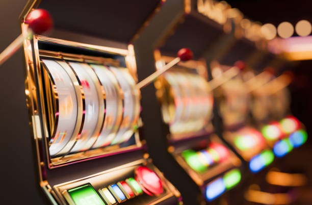nagihtoto Live Casino Tables at Your Fingertips